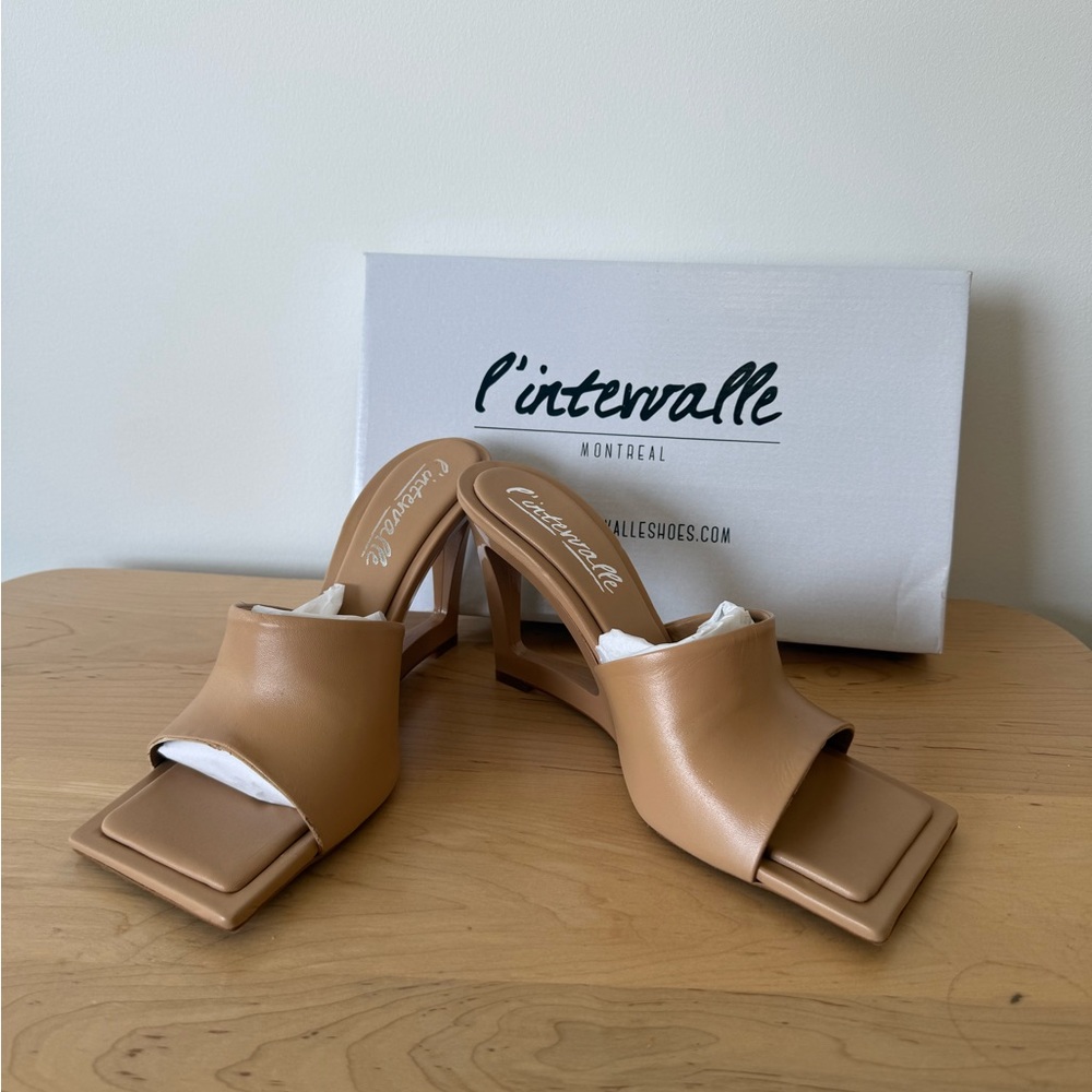 L'INTERVALLE Beige Heeled Sandals - Picture 2 of 4